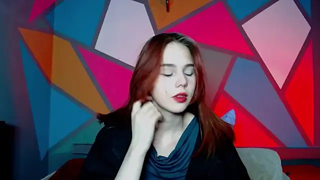 onessandra on StripChat