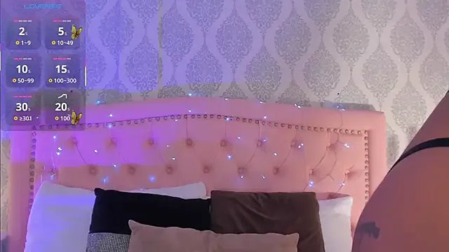 OnlyGia on StripChat