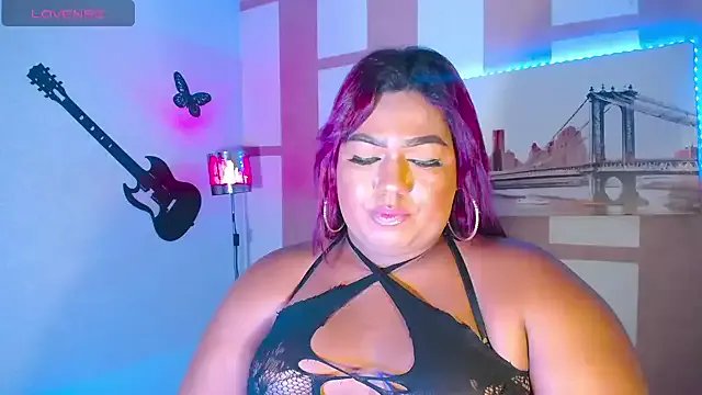 OpraxBellinda on StripChat