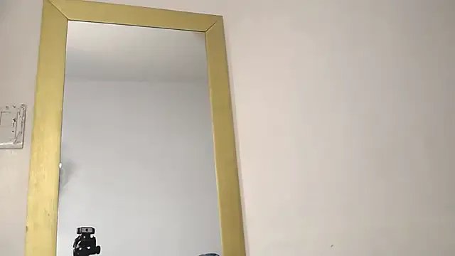 ORIANNA_BODMOD on StripChat