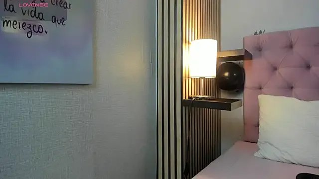 orion__smith on StripChat