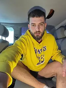 Pablo_Hornyguy95 on StripChat