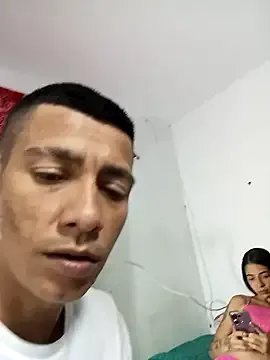 Freechat paisita122 on StripChat