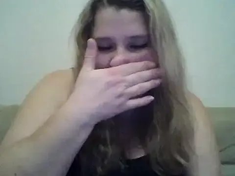 ParisMimi on StripChat