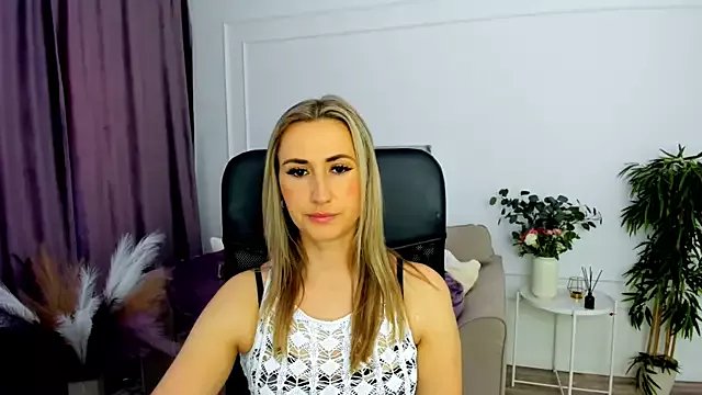 PassionGlow on StripChat