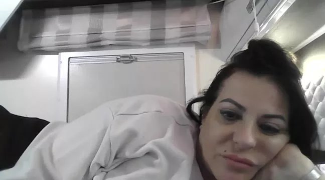 patatina-sexy on StripChat