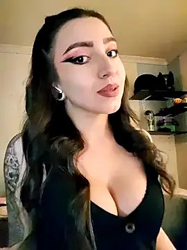 Paudelatorre on StripChat