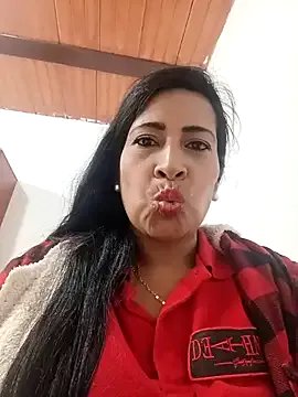 PAULA20- on StripChat