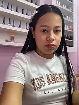 Freechat PaulaCruz01 on StripChat
