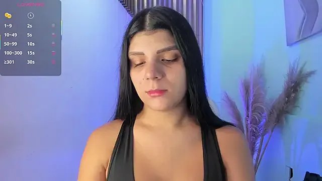 PauliinaBelle_ on StripChat