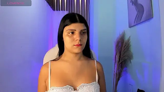 PauliinaBelle_ on StripChat