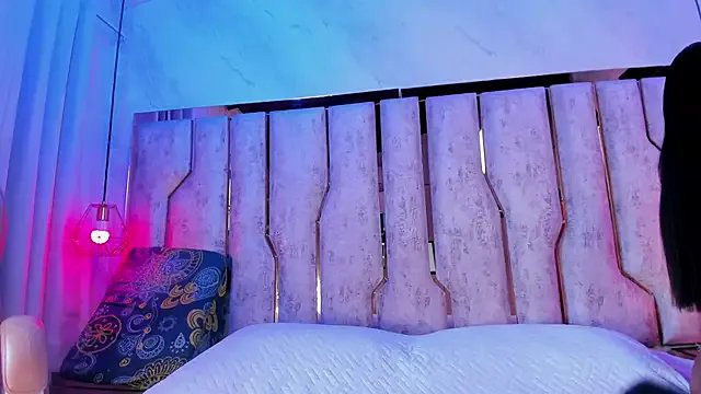 paulina_cano on StripChat