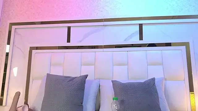 paulina_cano on StripChat