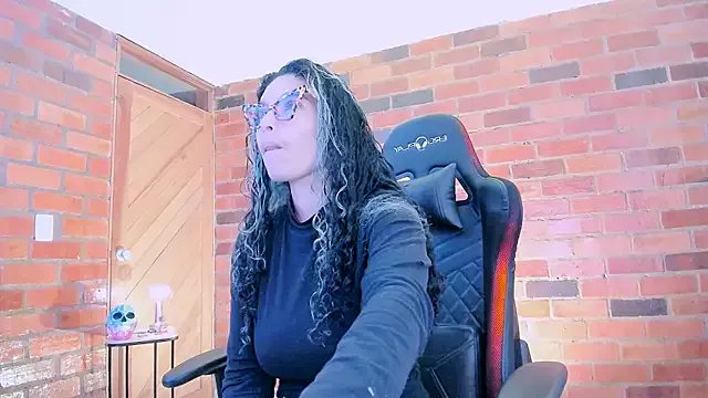 Freechat paulinabarnett- on StripChat