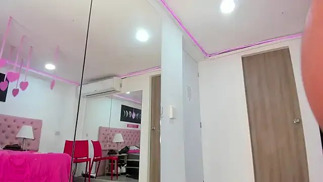 Paytonferrara on StripChat