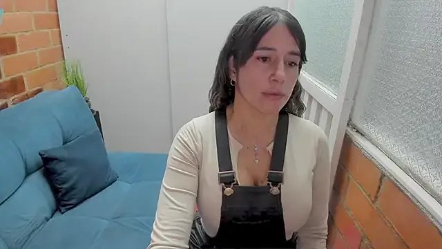 Penelope47 on StripChat