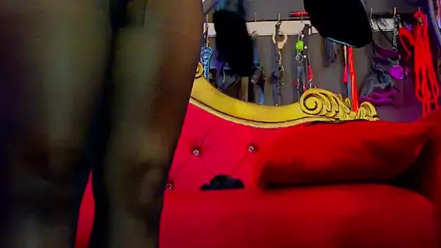 PerlaDivaio on StripChat