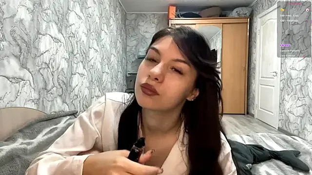 Phantom_Gallactic on StripChat