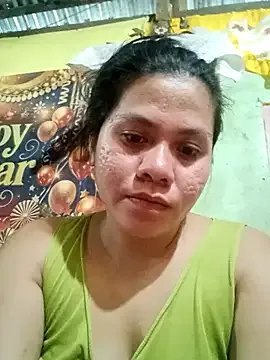 phoenix_1994 on StripChat