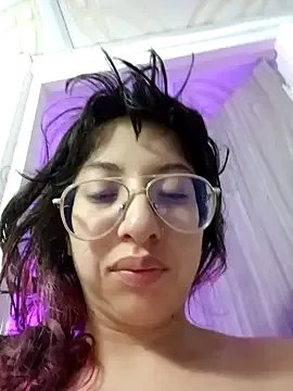 Piafisher1 on StripChat