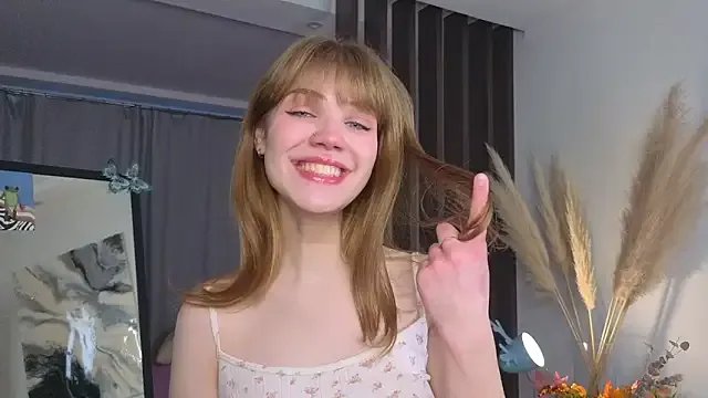 pienaple on StripChat