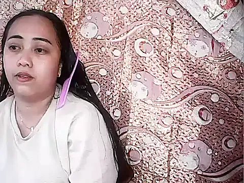 Pinay_Chubby20 on StripChat