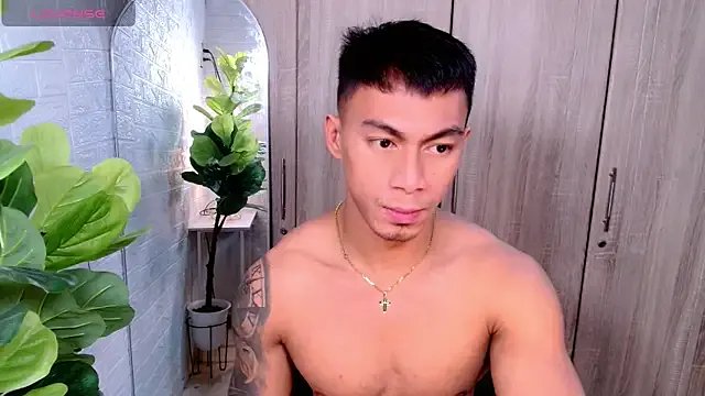 Freechat PinooyMilker on StripChat