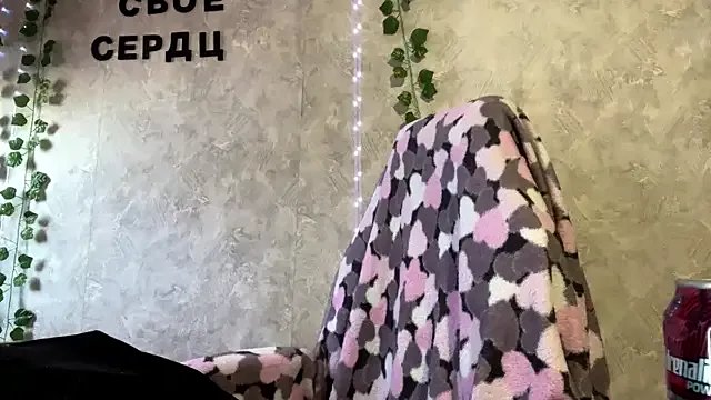 PlumbBump — play with hair