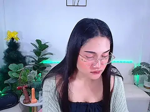 plysaithailand on StripChat