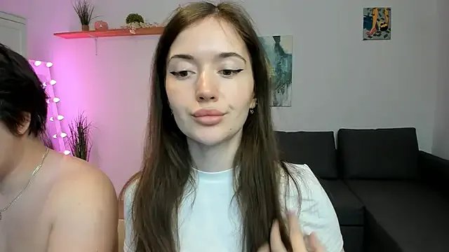 PollyFlame on StripChat