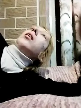 Ponka2011 on StripChat