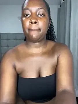 prettiepearl on StripChat