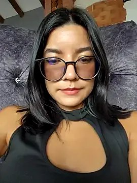 Private Pretty_roxxyy on StripChat