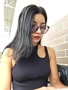 Private Pretty_roxxyy on StripChat