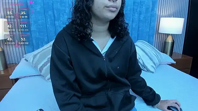 pretty_sunlight_ on StripChat