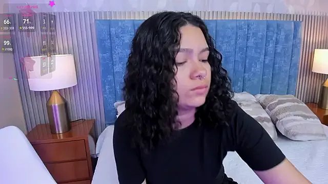 pretty_sunlight_ on StripChat