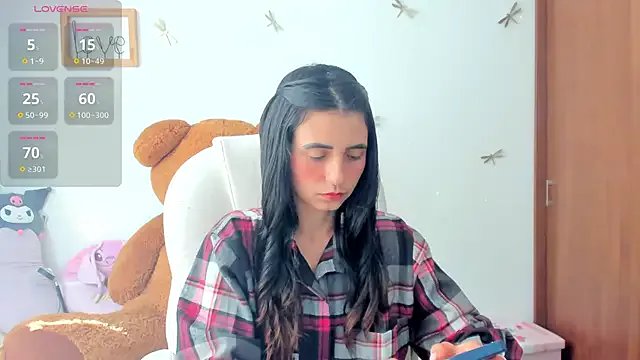 princessluna_19 on StripChat