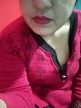 Priya_089 on StripChat