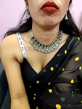 priya_26 on StripChat