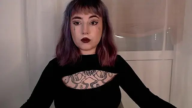 purplewitch on StripChat