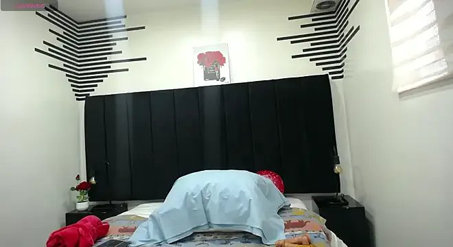 QueenMatturex on StripChat