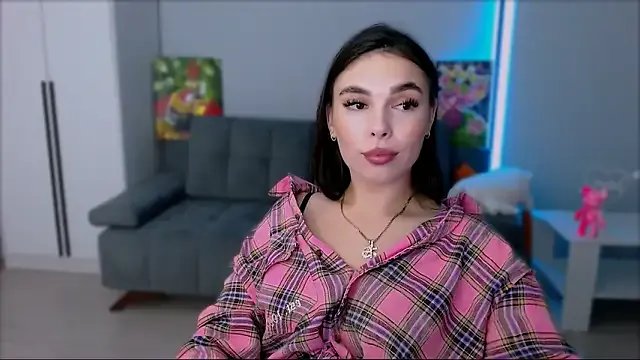 queenofthesense_ on StripChat