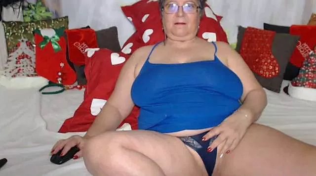 QueenPammy1 on StripChat