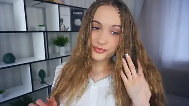 QuennaCoote on StripChat