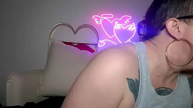 quinnmariexo — Big mommy milking with BBC dildo