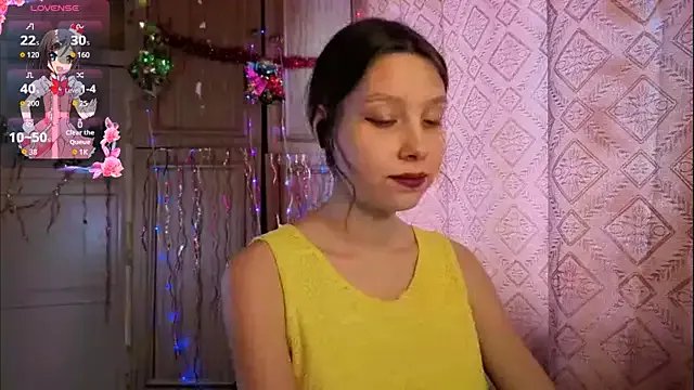 QutieDaSweet on StripChat