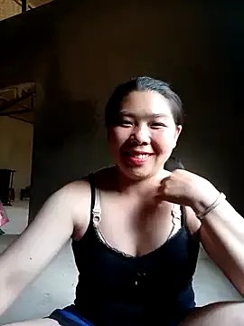 quynhkoolbae on StripChat