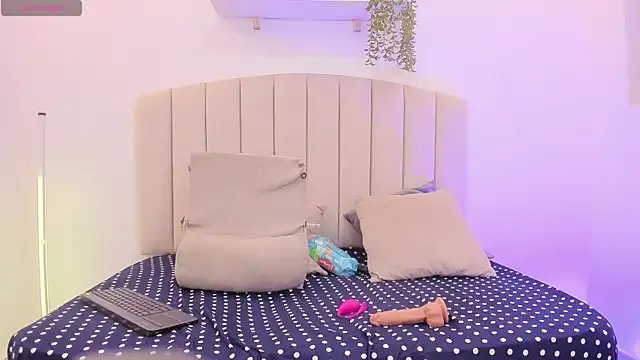 Rachel_Donnelly on StripChat