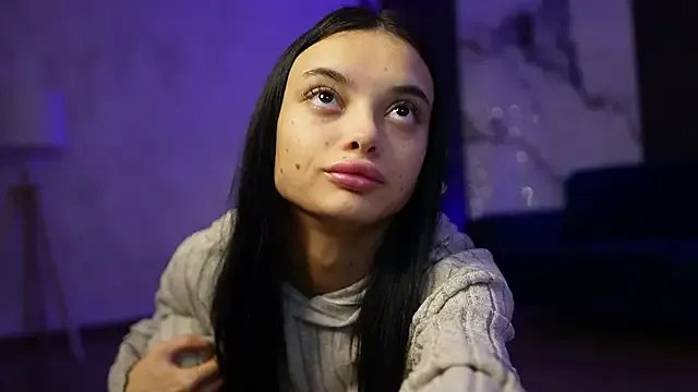 RachelRavee on StripChat