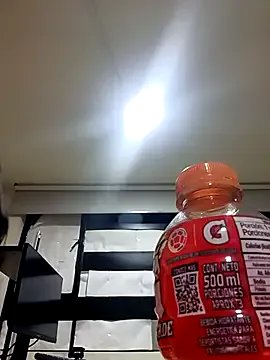 Raichell_ on StripChat